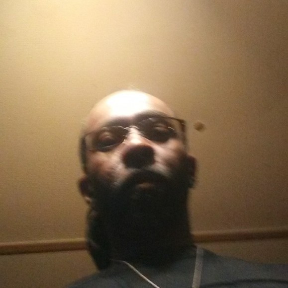 eddiebates82